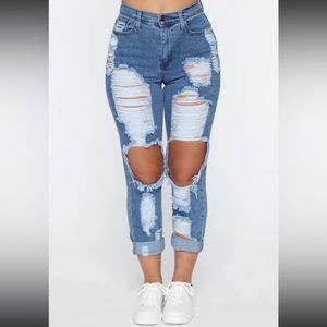 So Gone High Rise Boyfriend Jeans - Medium Blue Wash